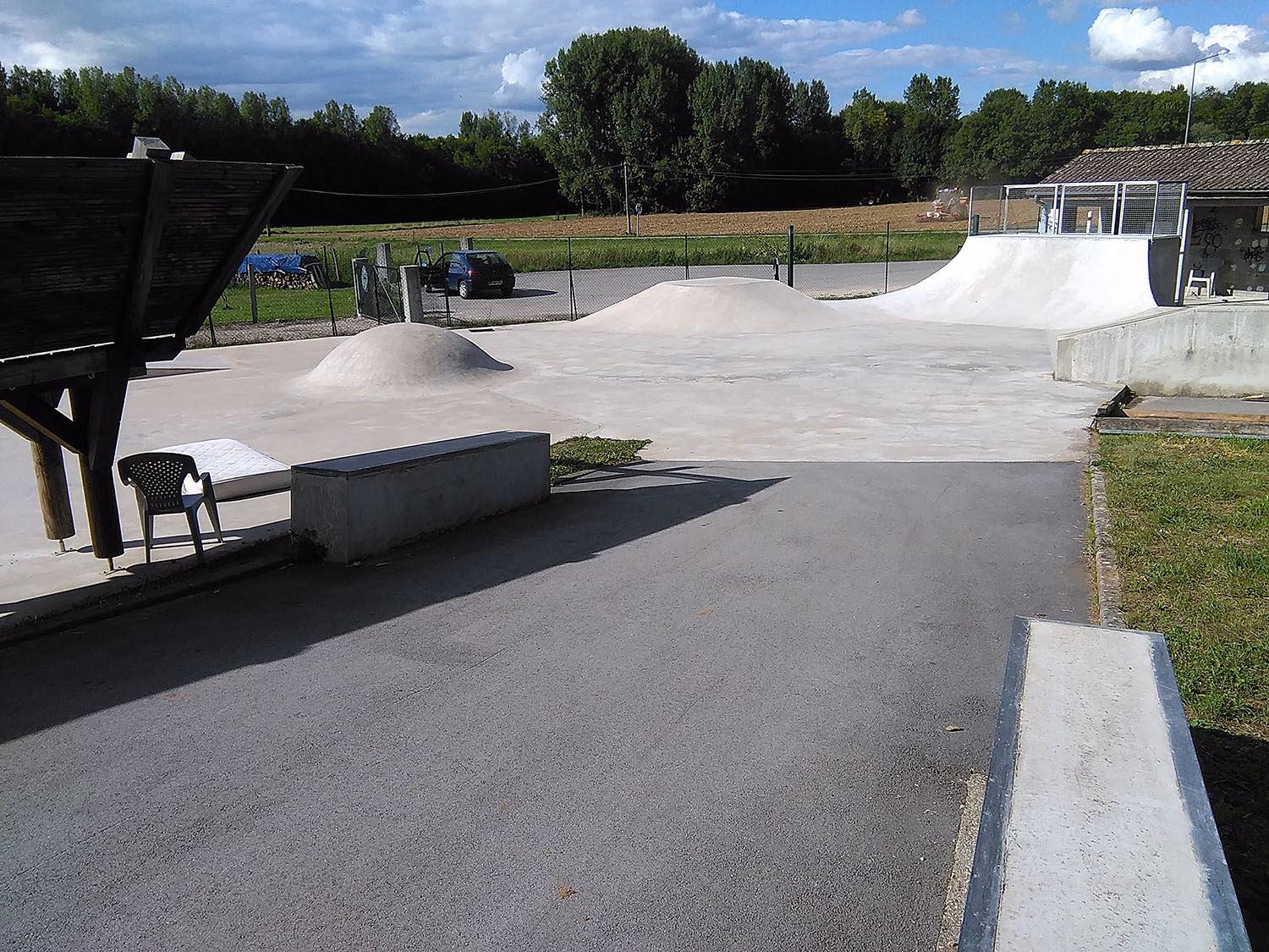 La Déchetterie Domblans Skate Spot