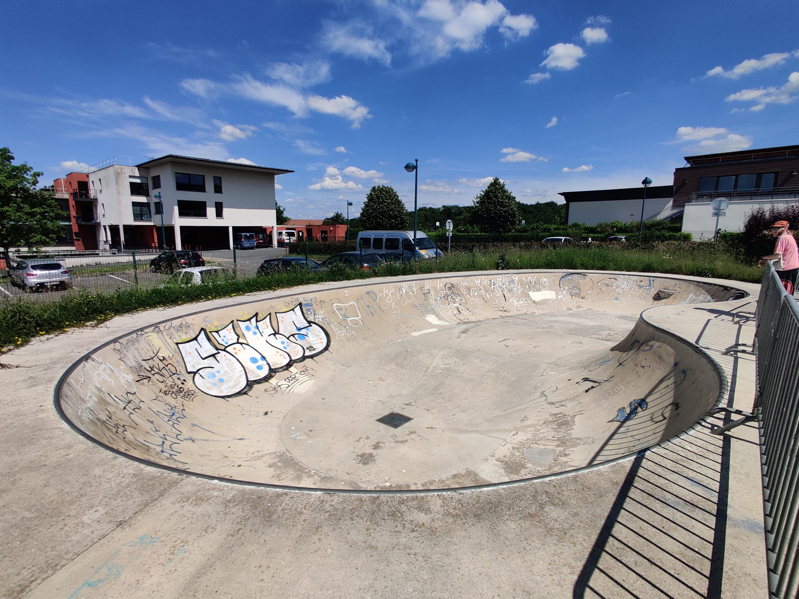 École Tabarly Magny le Hongre Skate Spot