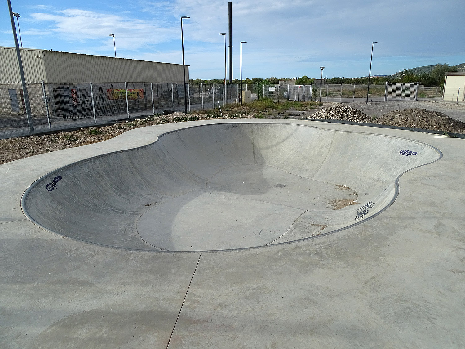 Cimetière Vic la Gardiole Skate Spot