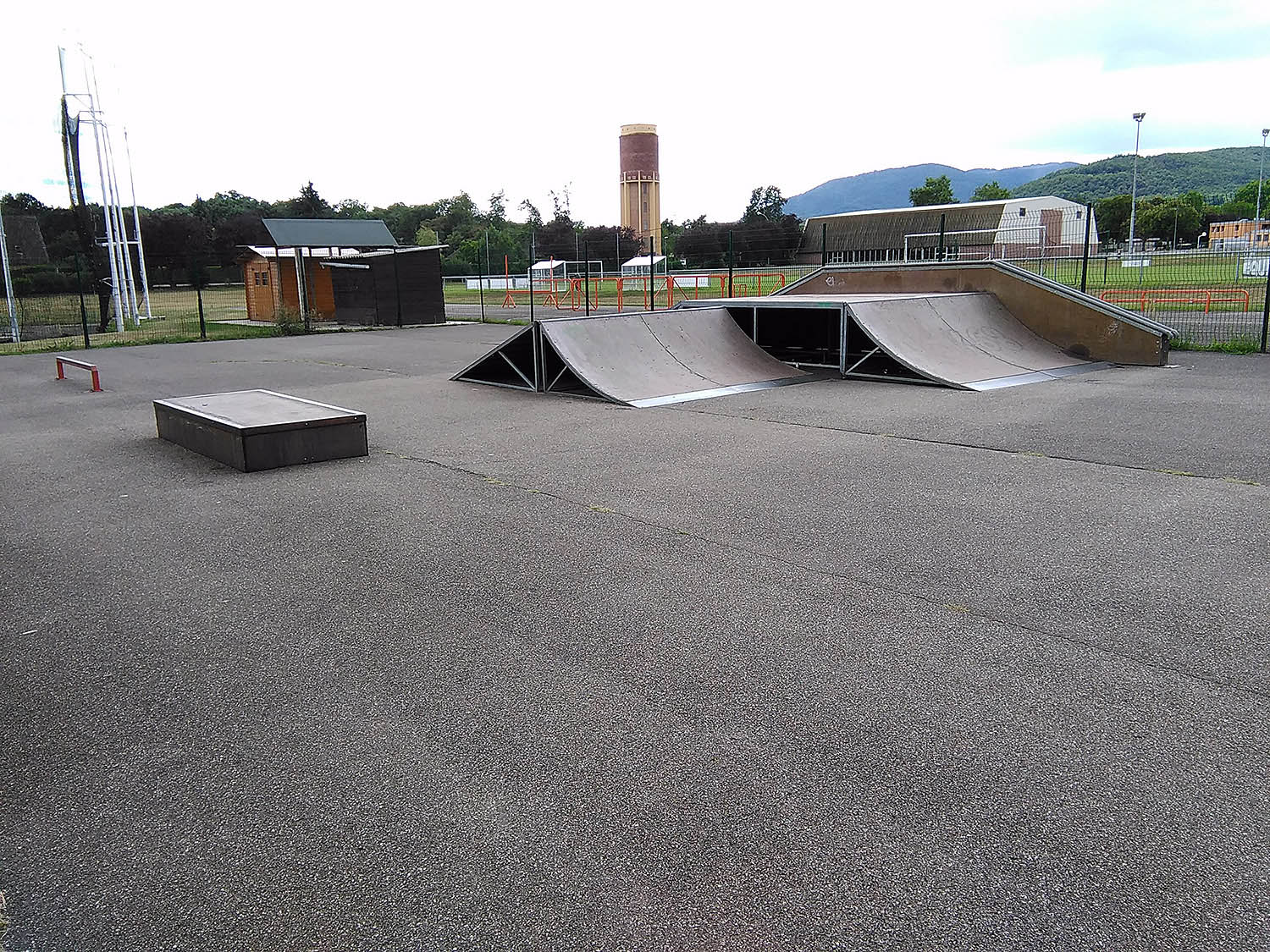 E Leclerc Issenheim Skate Spot