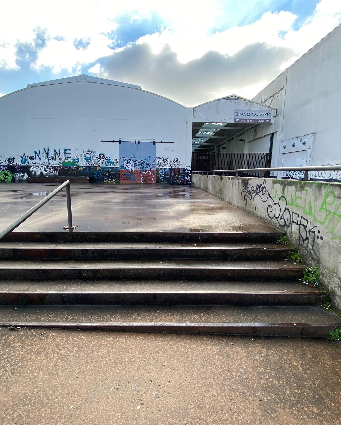 Espace Encan La Rochelle Skate Spot