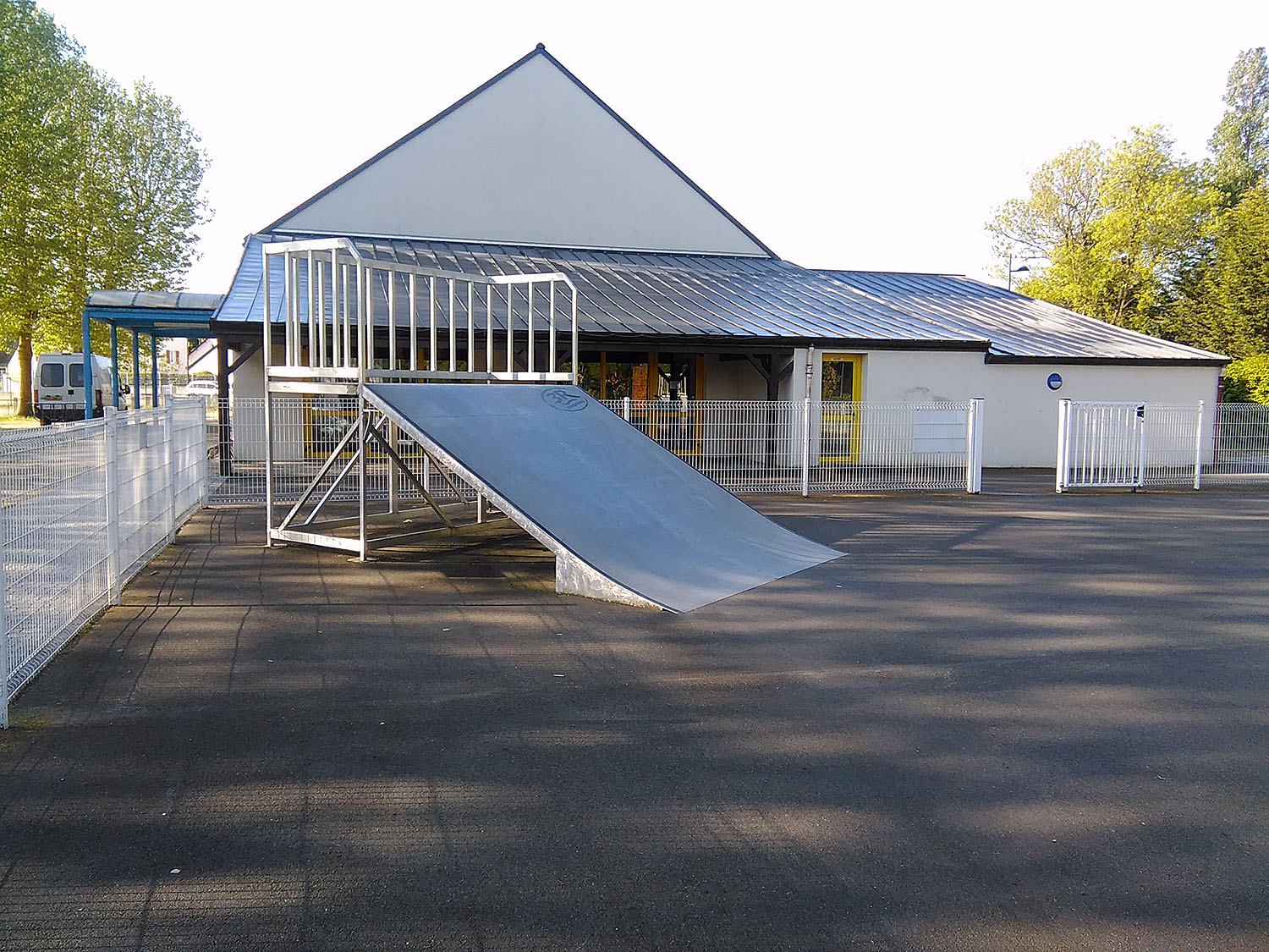 Local Jeunes Petit-Mars Skate Spot