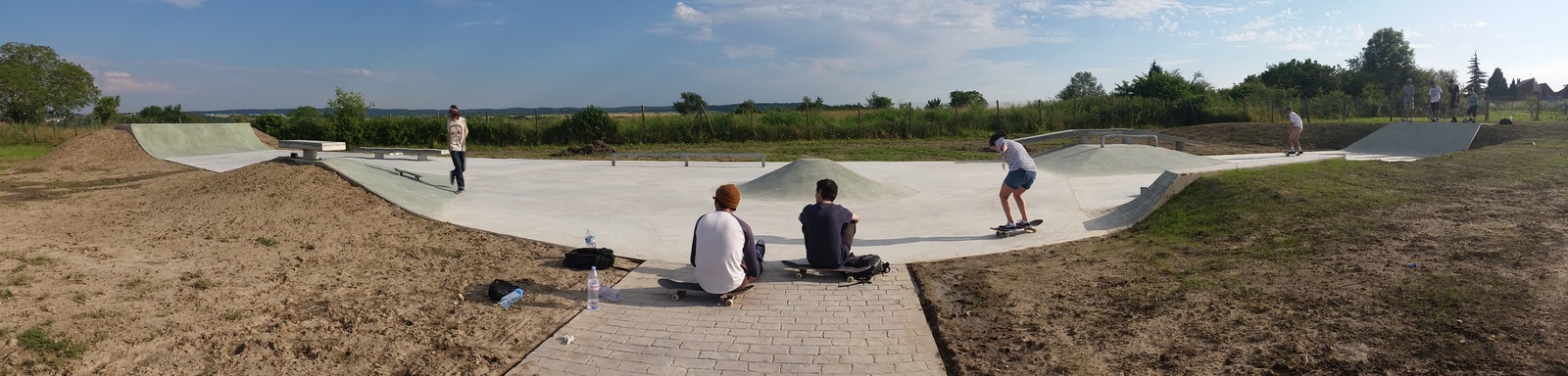 Le Perreux Bruyères le Châtel Skate Spot