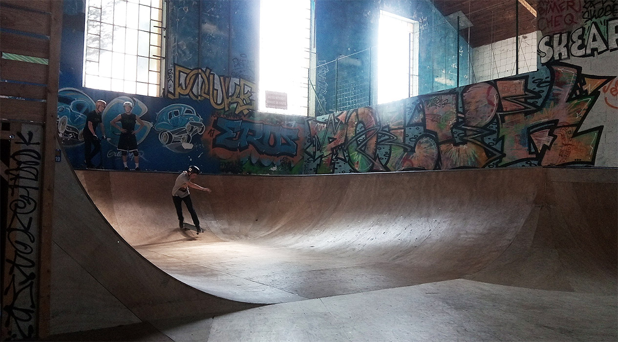 Espace Lovy Tulle Skate Spot