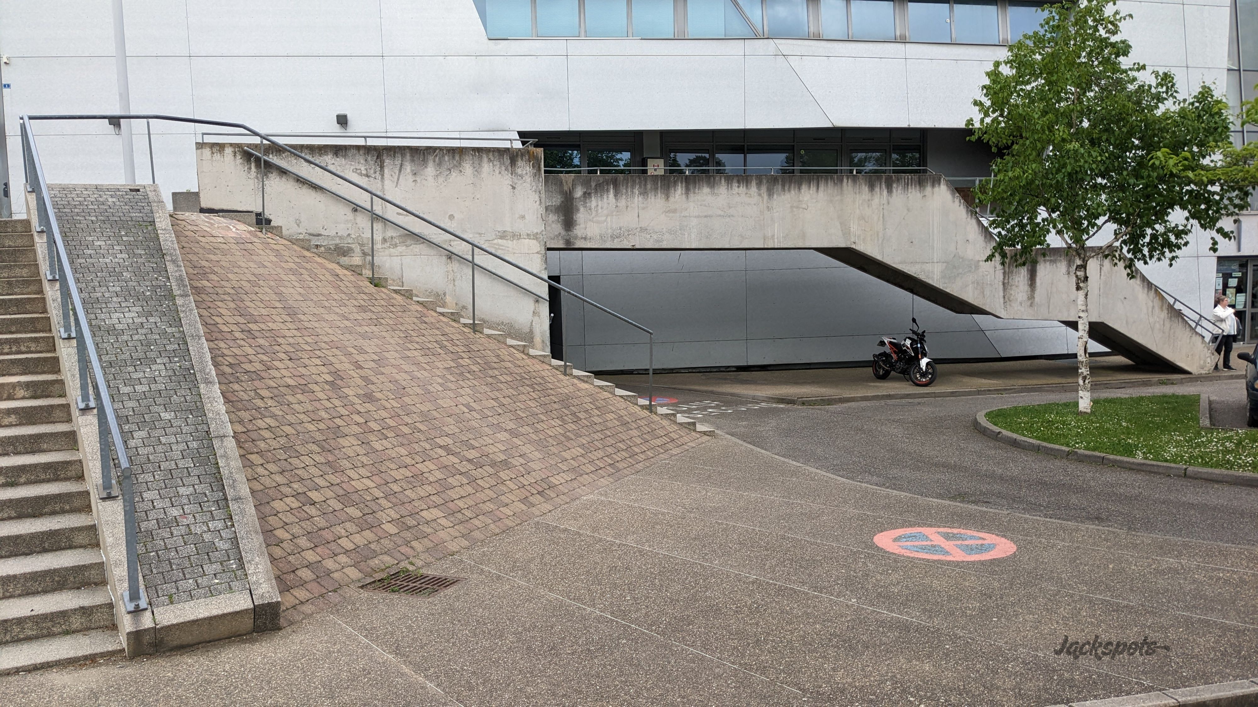 Iceberg Strasbourg Skate Spot