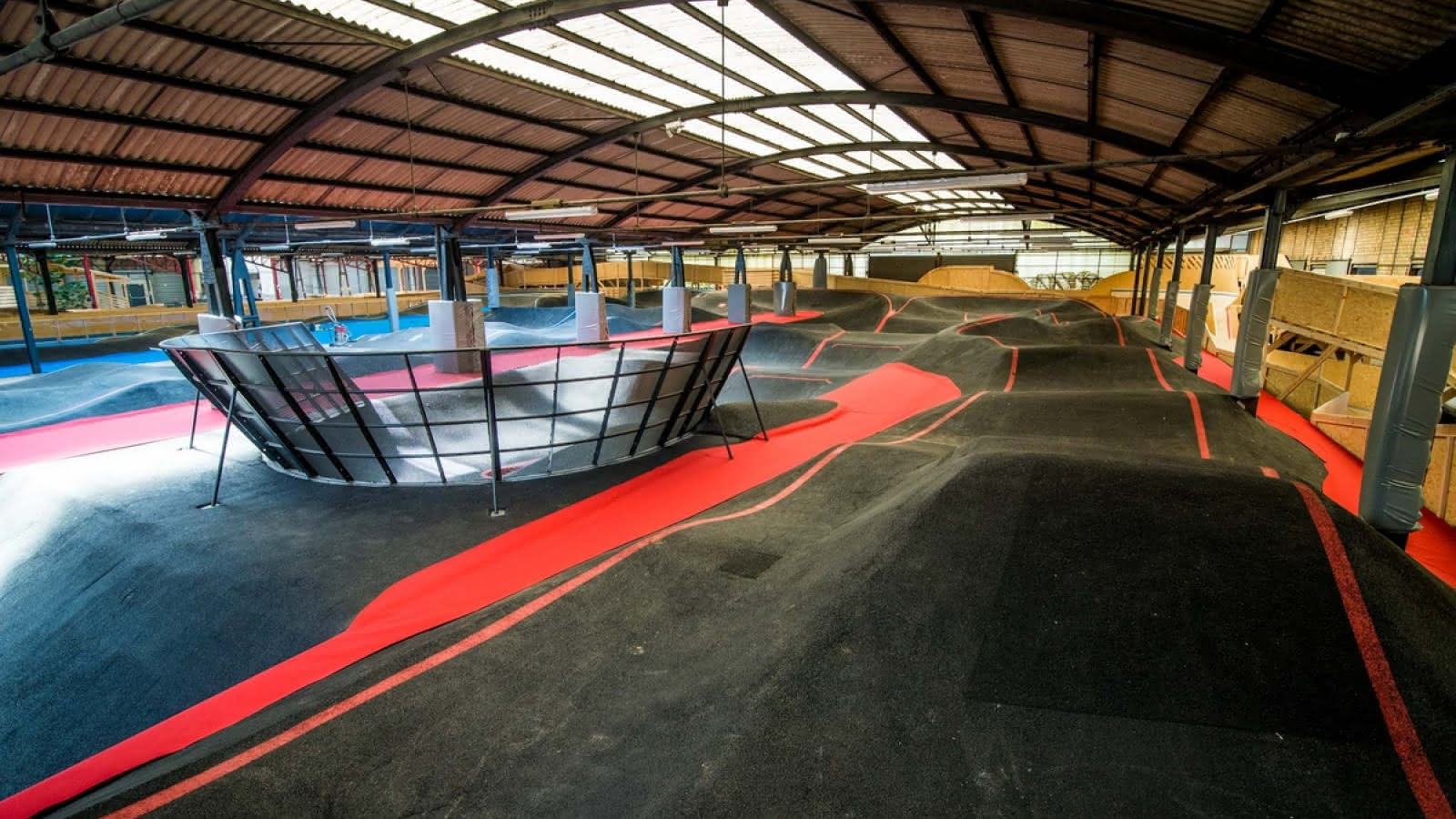Stride Indoor Bike Park Strasbourg Skate Spot
