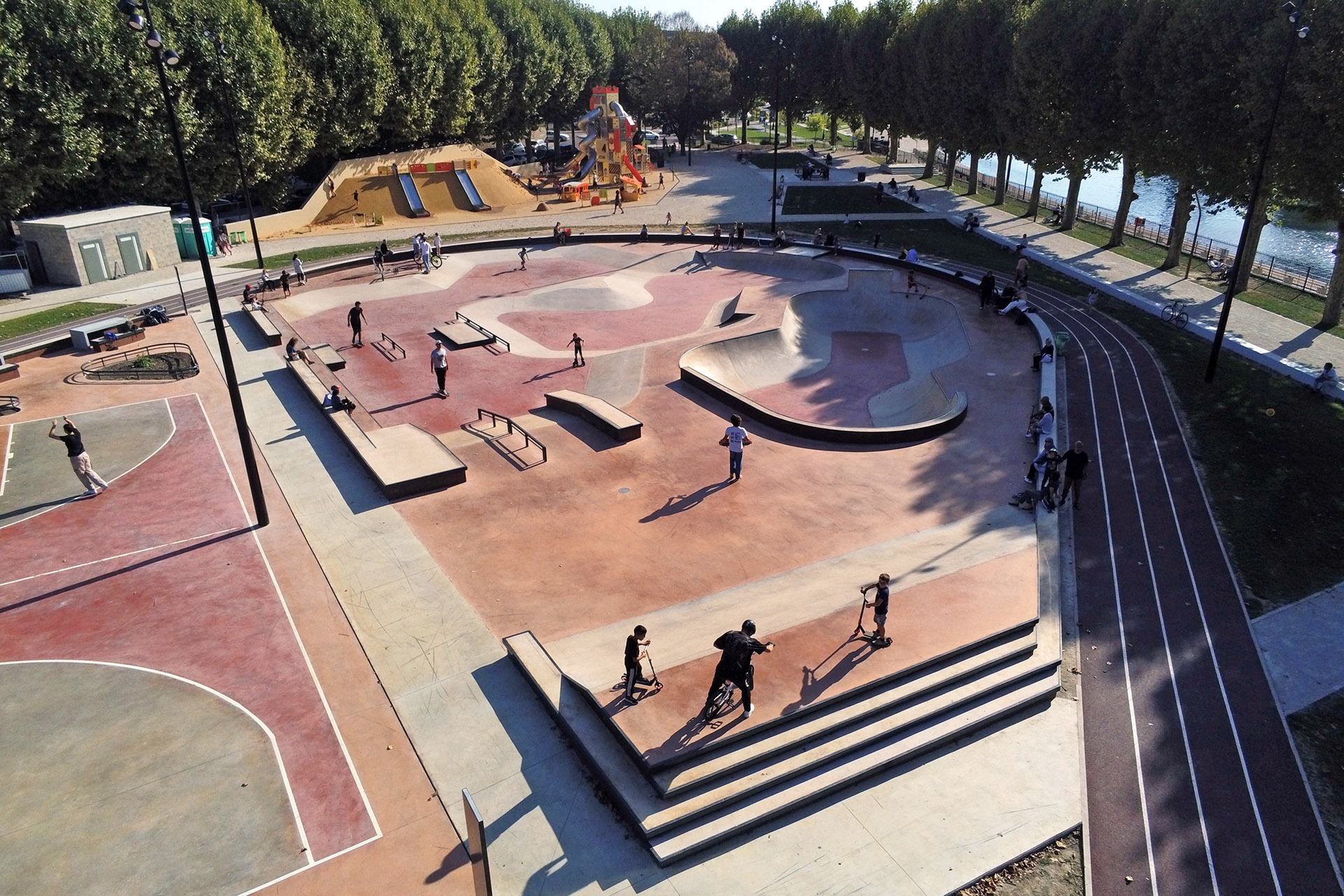 Clos le Roi Sens Skate Spot
