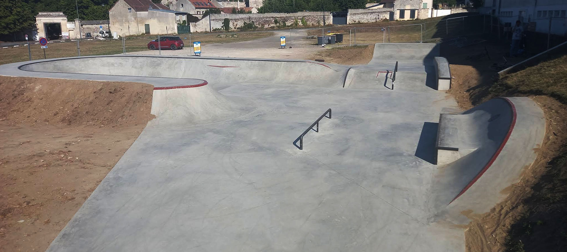 Langevin Pont Sainte Maxence Skate Spot