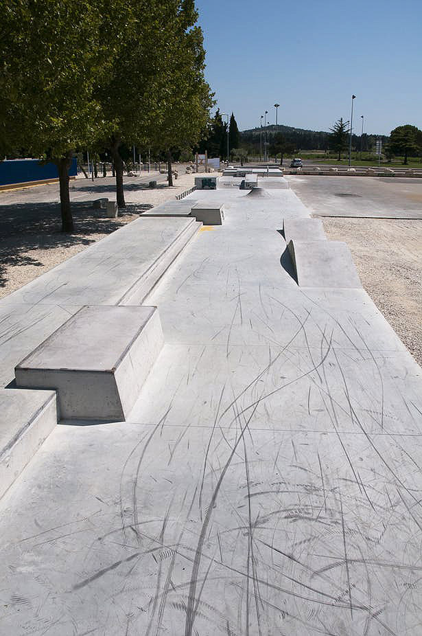 Collège Vignarès Vedène Skate Spot