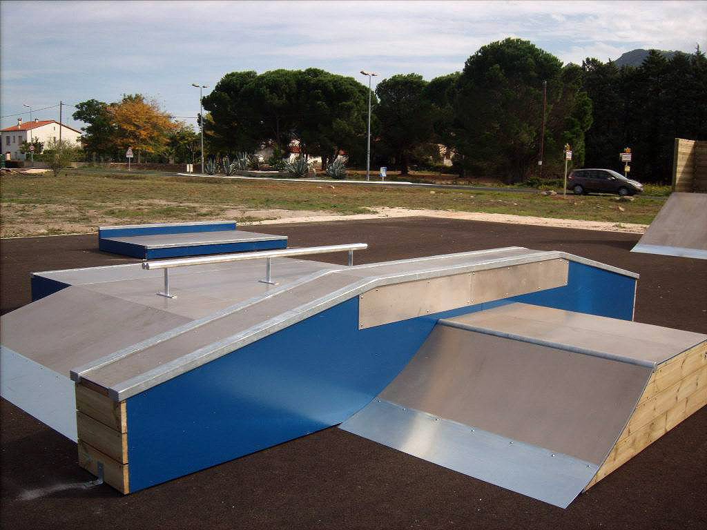 Le Cimetière Sorède Skate Spot