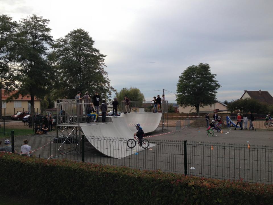 Francheville Varennes Vauzelles Skate Spot