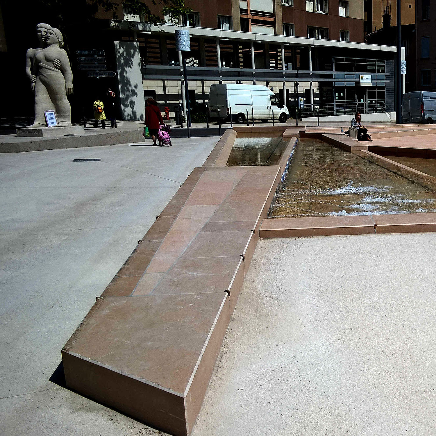 Place des Tapis Lyon Skate Spot