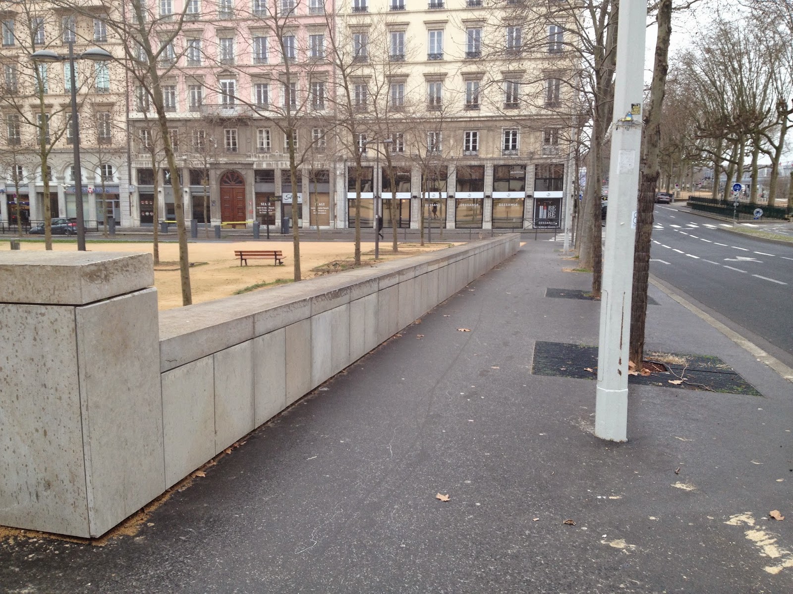 Place Lyautey Lyon Skate Spot
