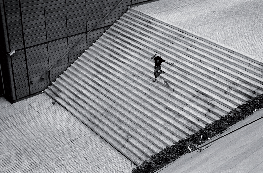 The 25 stairs Lyon Skate Spot