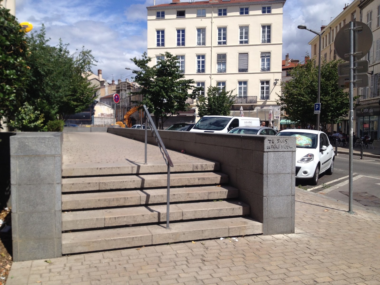 Mairie 9 Ème Lyon Skate Spot