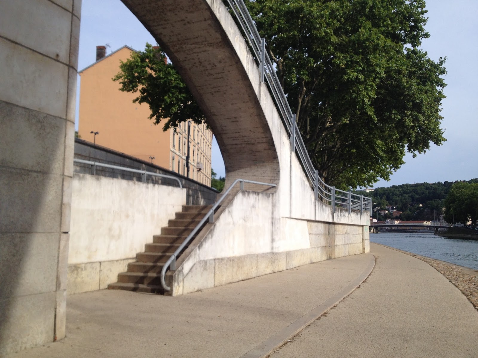 Pont Clemenceau Lyon Skate Spot
