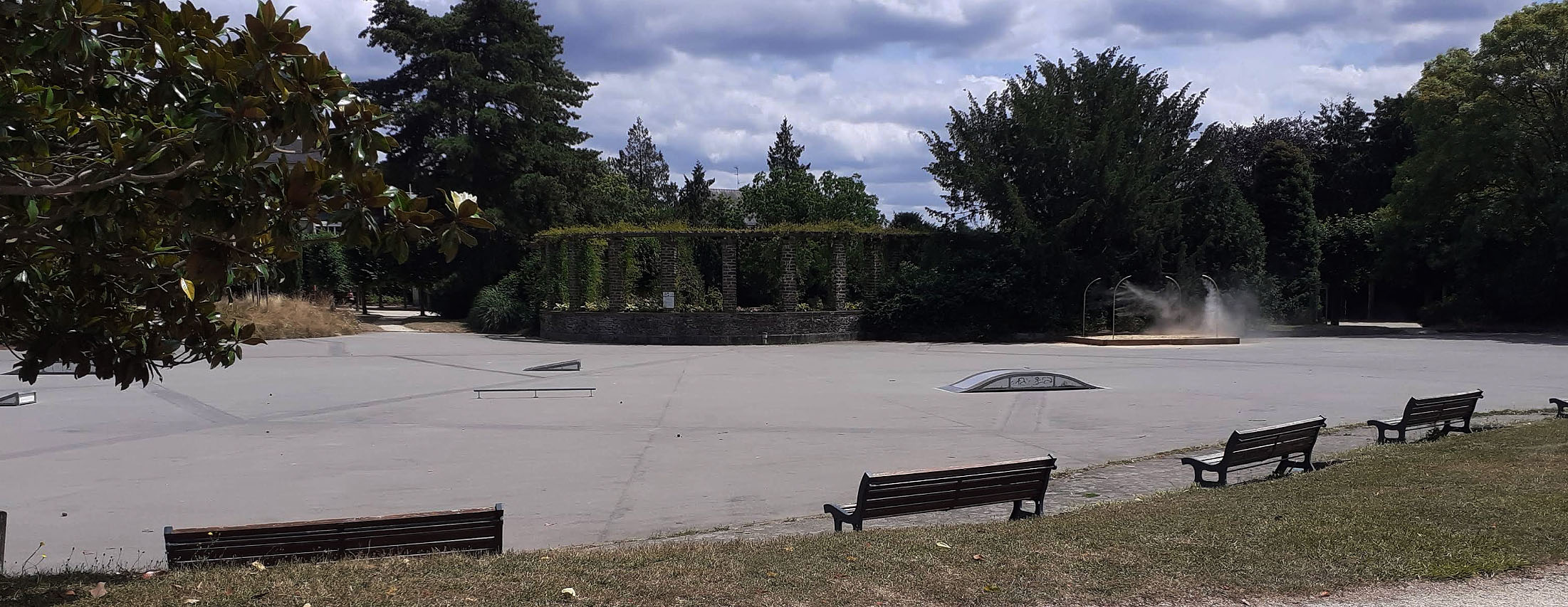 Parc de Maurepas Rennes Skate Spot
