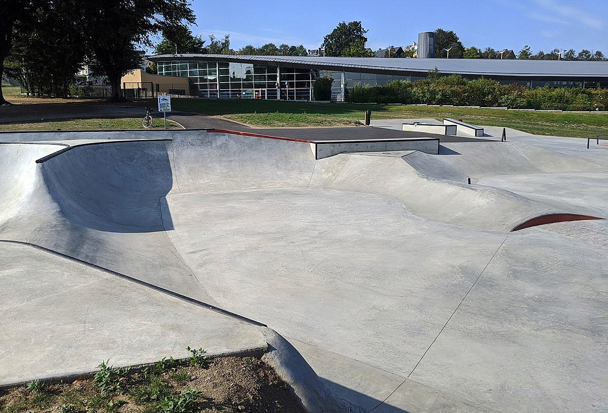 Parc de L'Europe Vire Normandie Skate Spot
