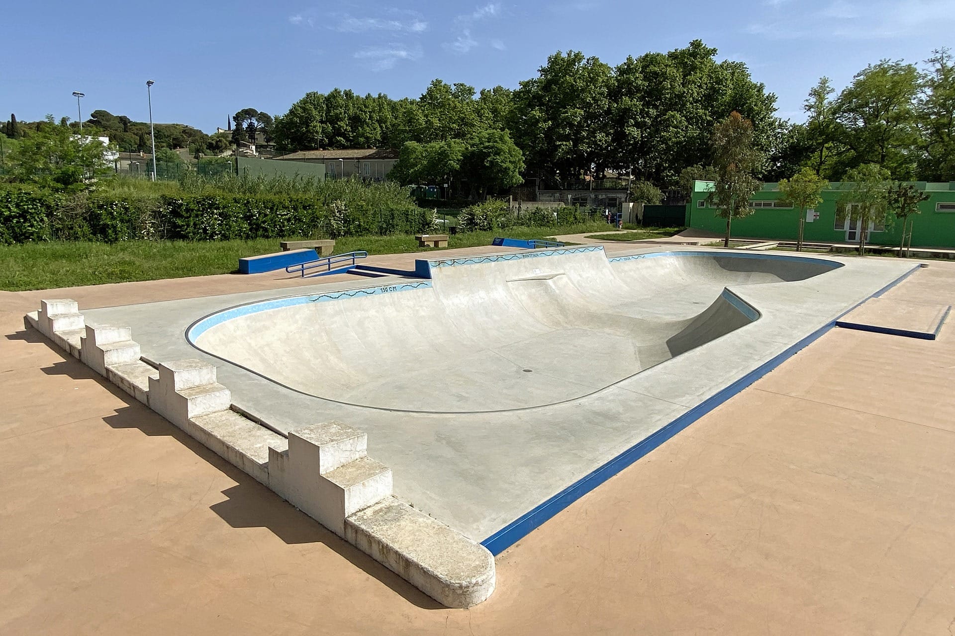 La Piscine Montfrin Skate Spot