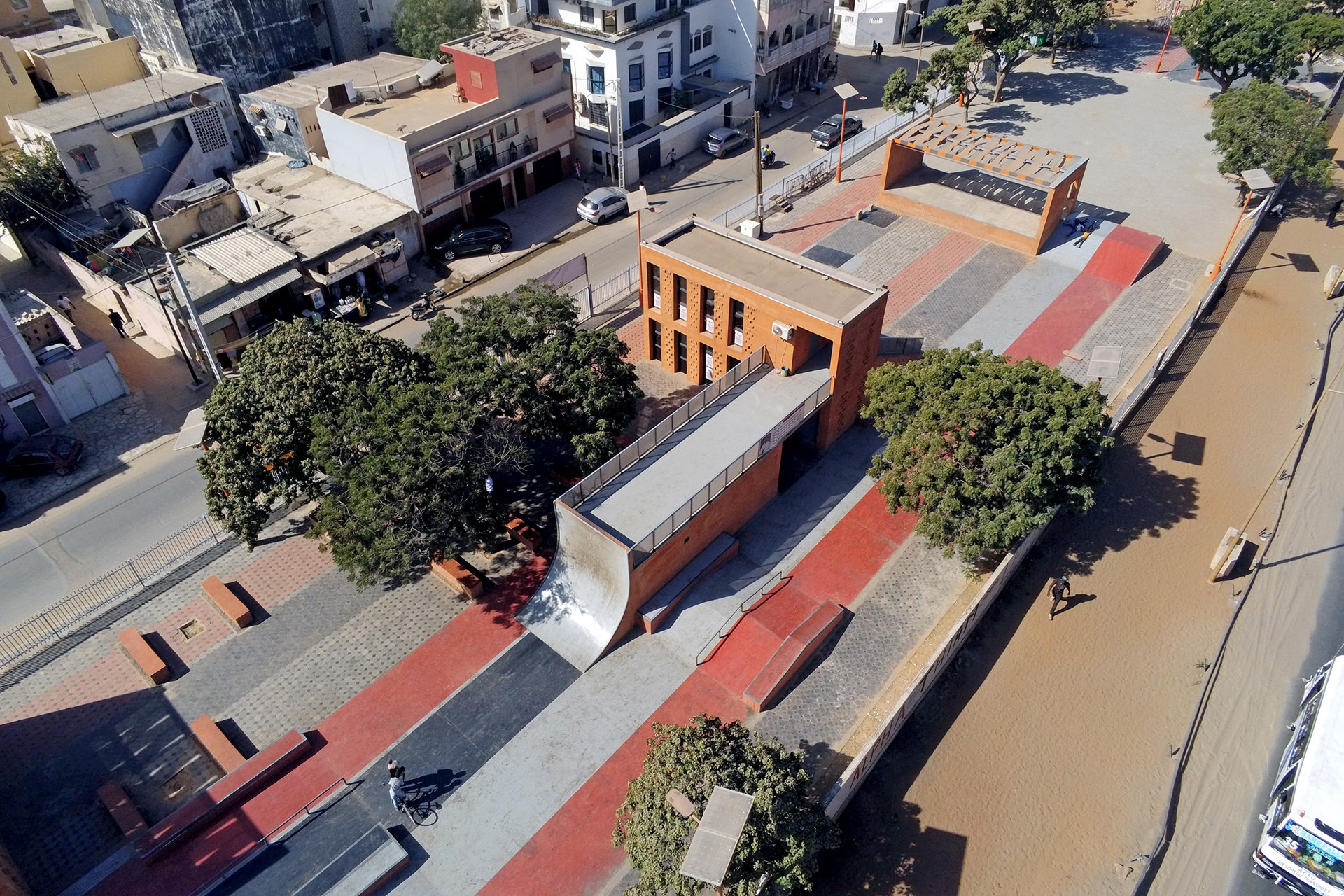 Place des Cultures Urbaines Dakar Skate Spot