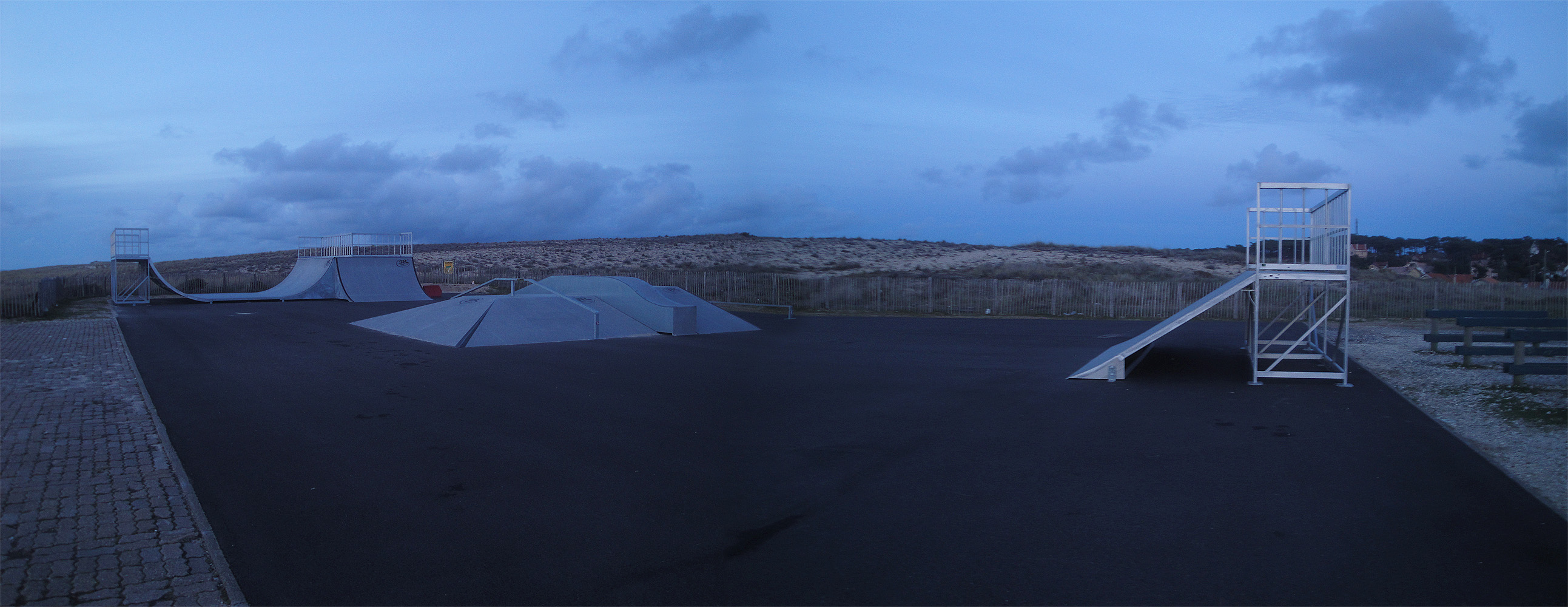 Surf Club Skatepark Lacanau Skate Spot 2/5