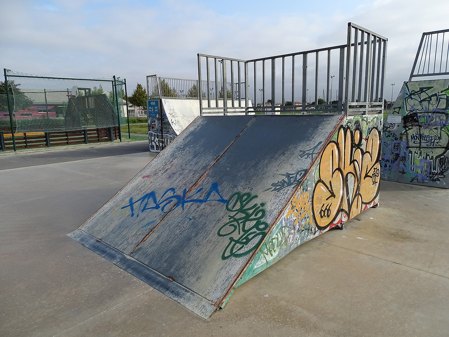 Plaine des Sports Skatepark Mauguio Skate Spot 3/5