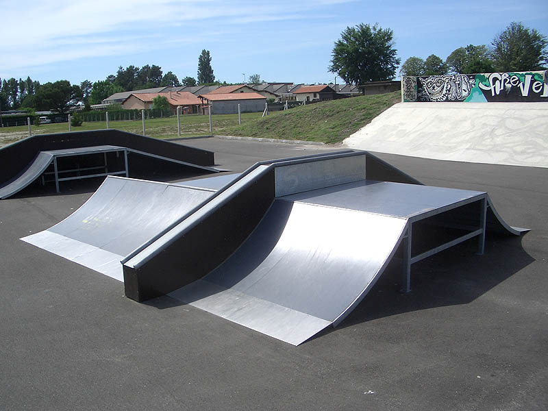 Léon Brouste Skatepark Morcenx Skate Spot 3/5