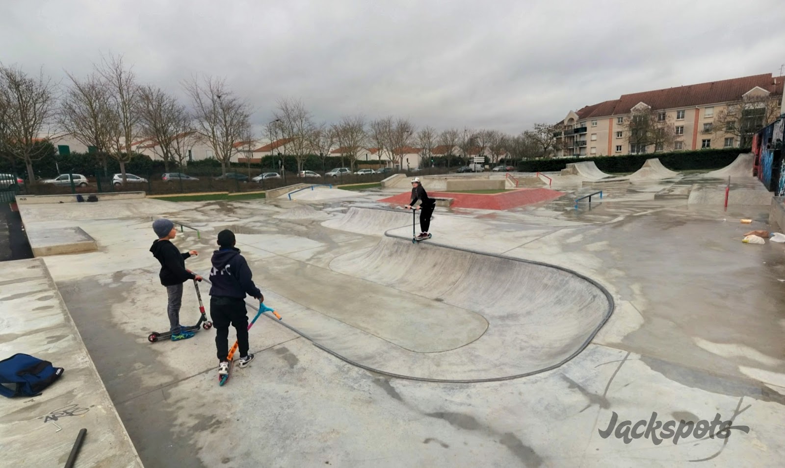 St Christophe Skatepark Cergy Skate Spot 5/5