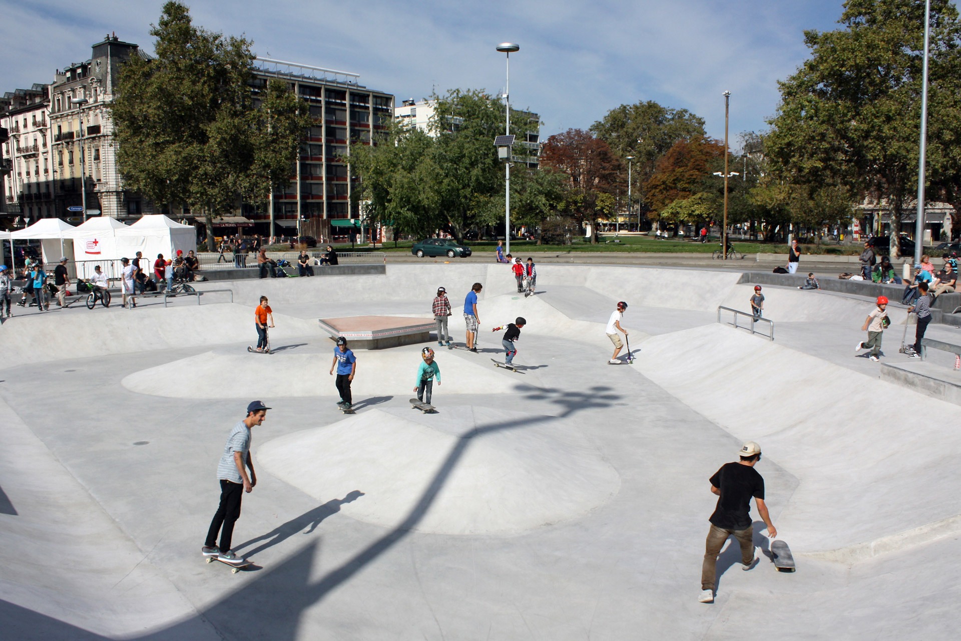 Plainpalais Skatepark Genève Skate Spot 5/5