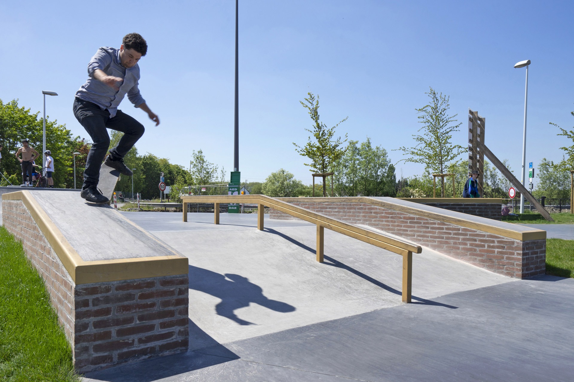 Le Grand Large Skatepark Mons Skate Spot 4/5