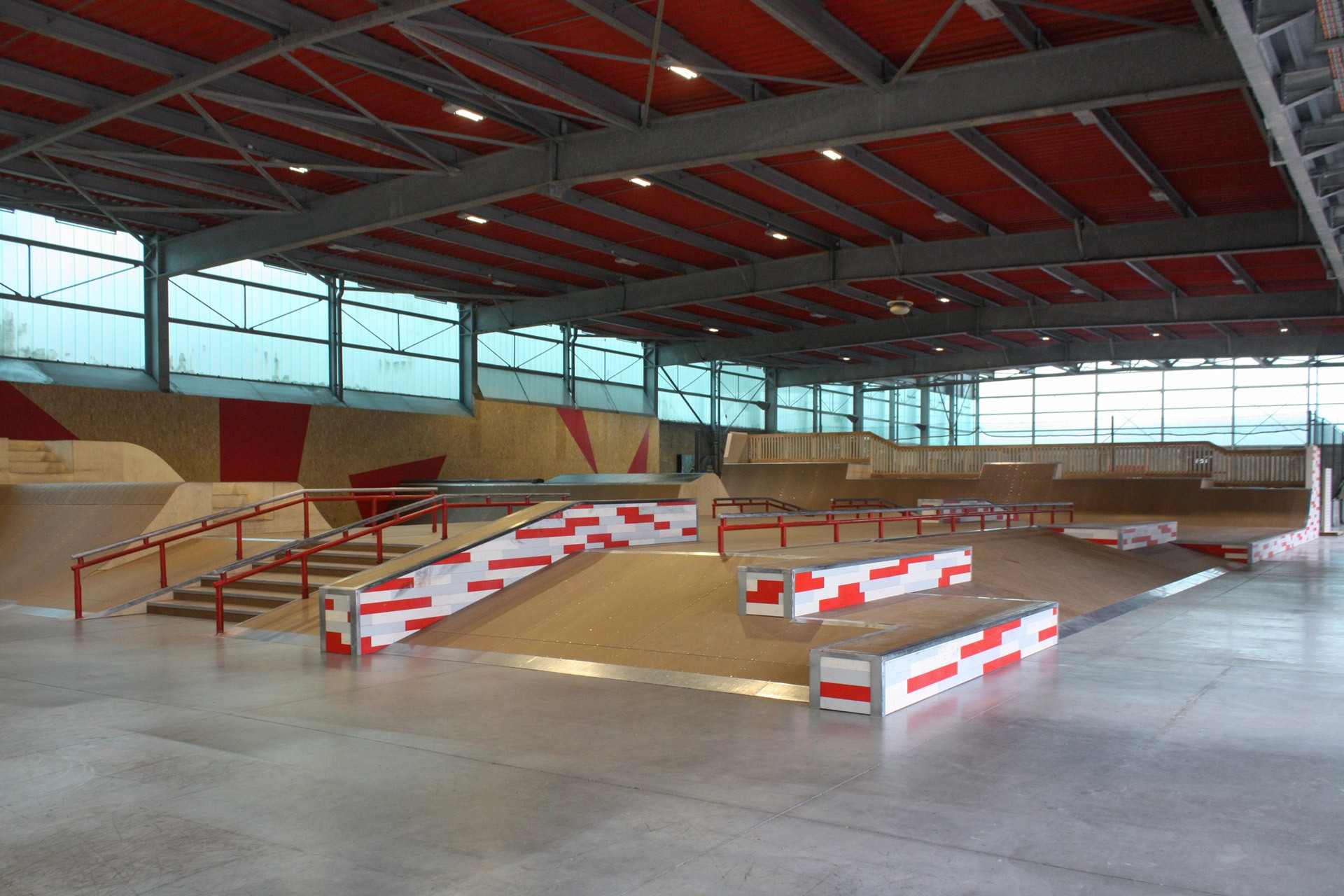 Halle de Glisse Indoor Lille Skate Spot 5/5