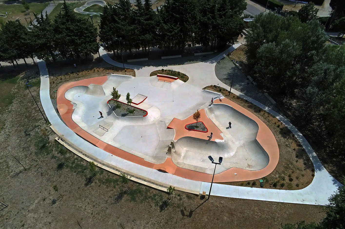Grenouillet Skatepark Cavaillon Skate Spot 4/5