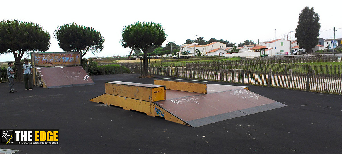 Plan d' Eau Skatepark La Tranche sur Mer Skate Spot 4/5