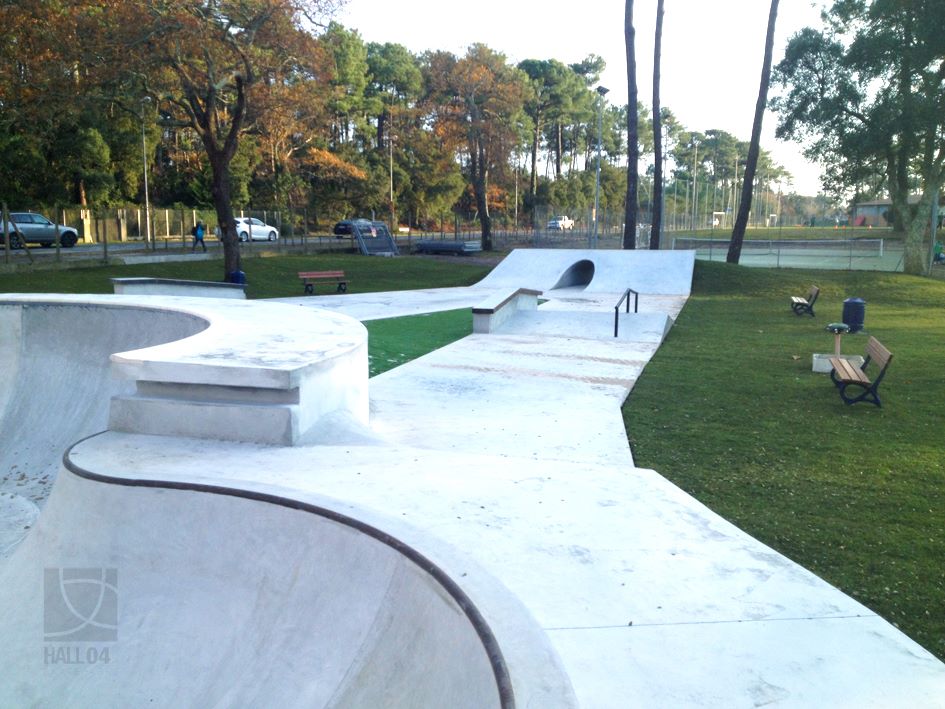 Pôle de Glisse ext Skatepark Capbreton Skate Spot 4/5