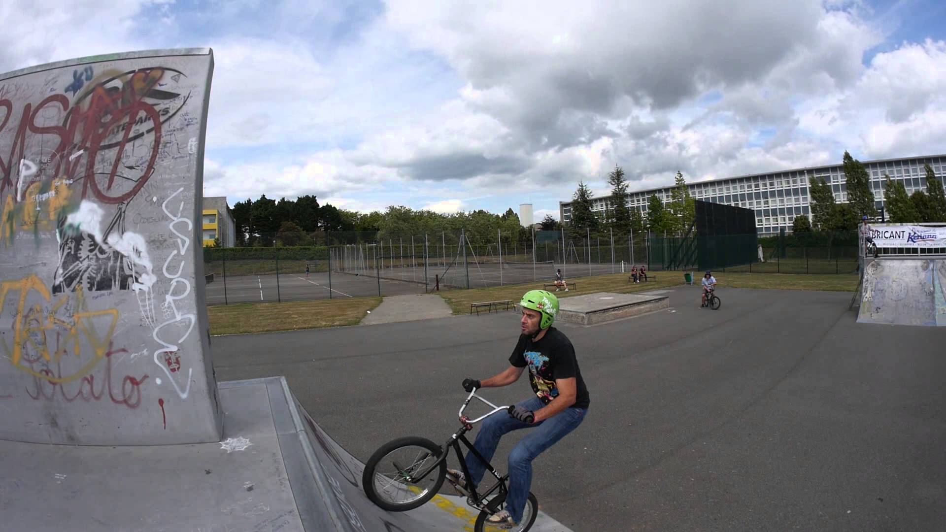 Kercado Skatepark Vannes Skate Spot 3/5