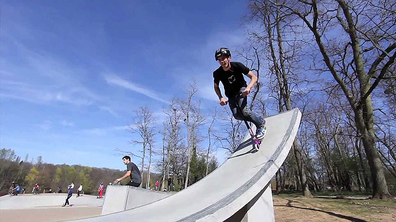 Ile de Loisirs Skatepark Bois le Roi Skate Spot 4/5