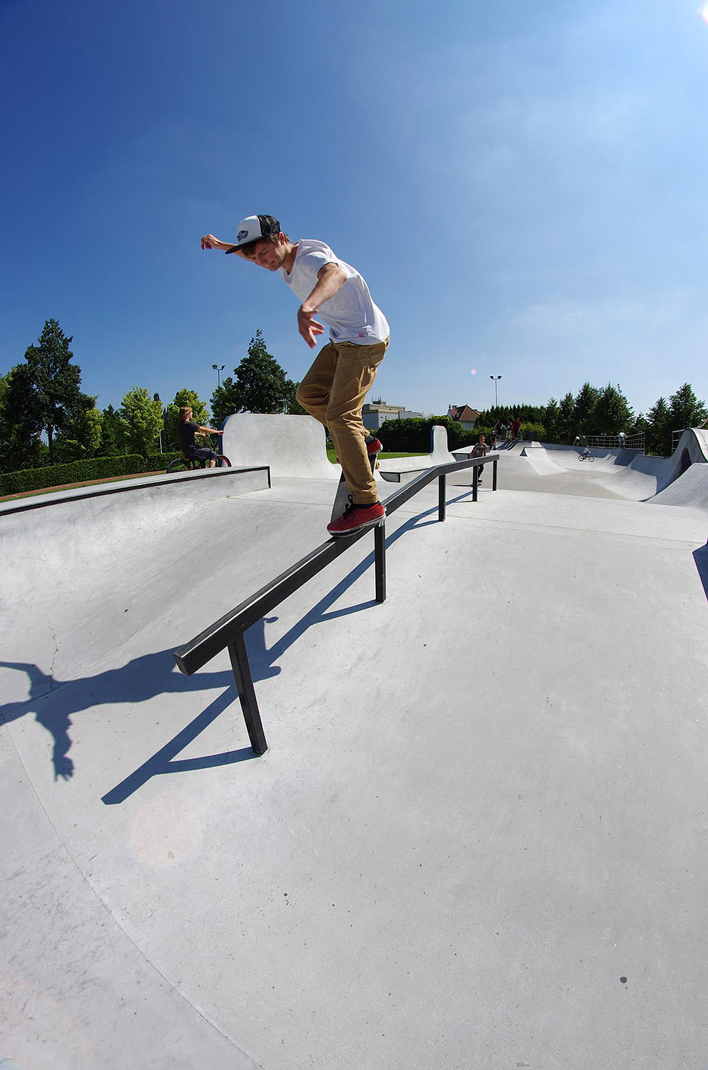 Bres Skatepark Halle Skate Spot 4/5