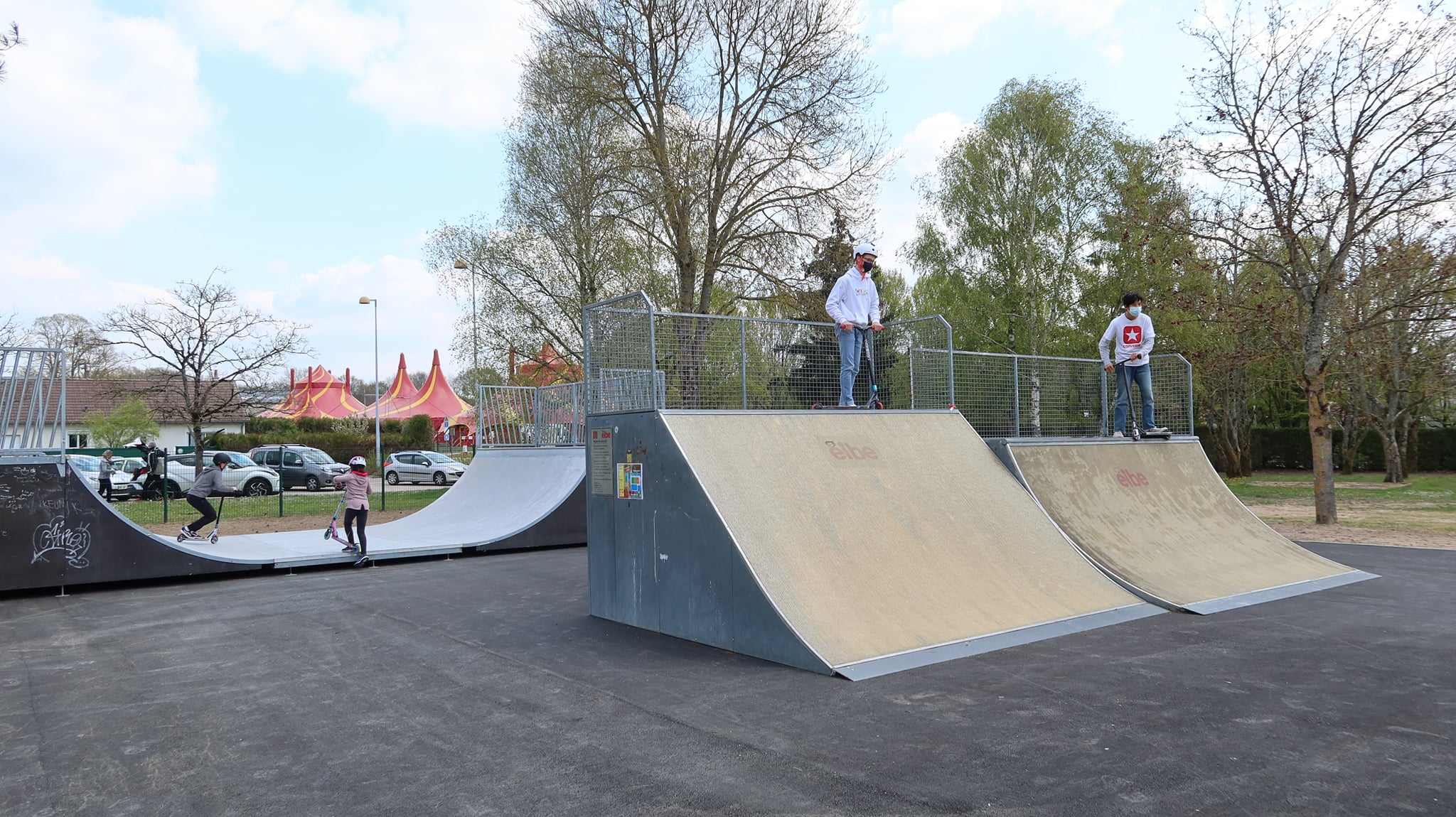 Le Petit Bois Indoor Saint Jean de Braye Skate Spot 3/5
