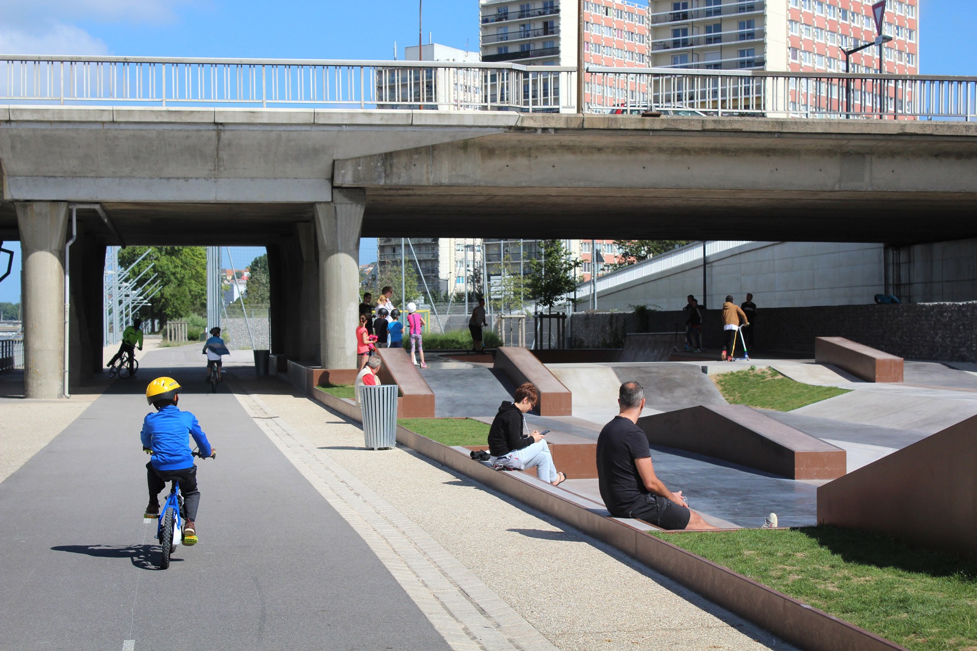La Liane Skatepark Boulogne sur Mer Skate Spot 4/5
