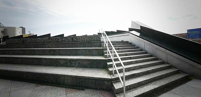 Baustelle Kulturforum Plaza Berlin Skate Spot 5/5