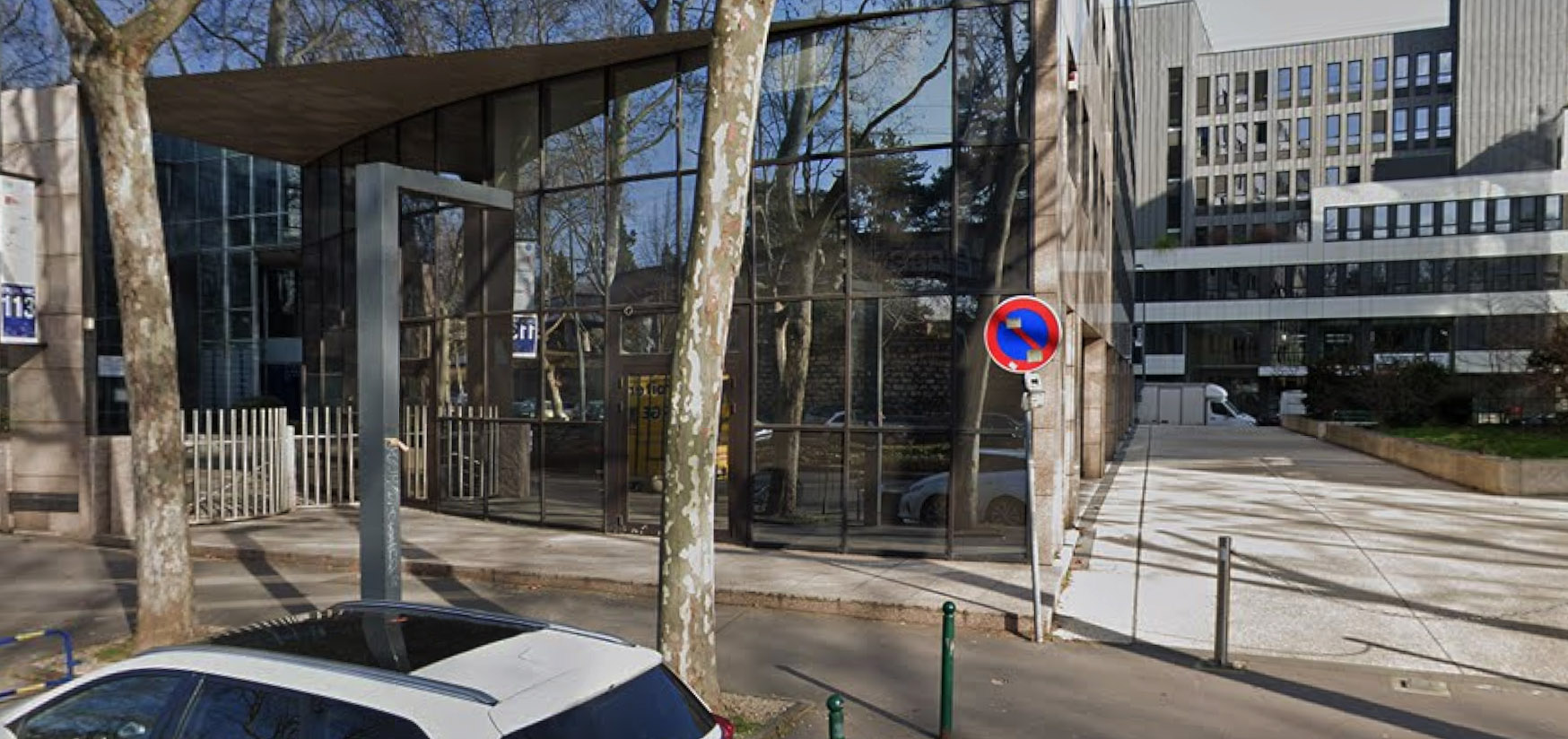 Guerin Street Spot Street Villeurbanne Skate Spot 3/5