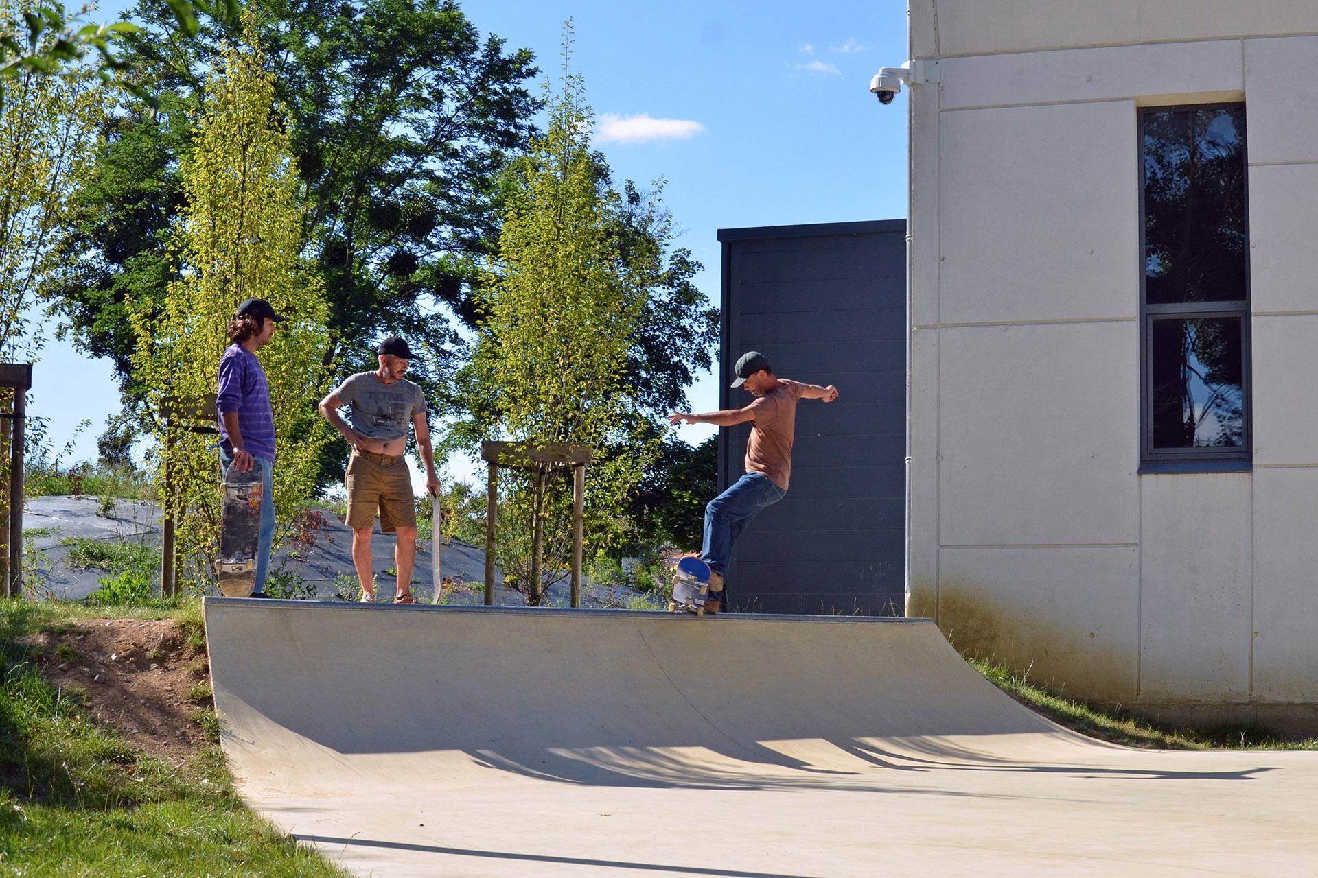 Dojo Skatepark Villefranche-sur-Saône Skate Spot 3/5