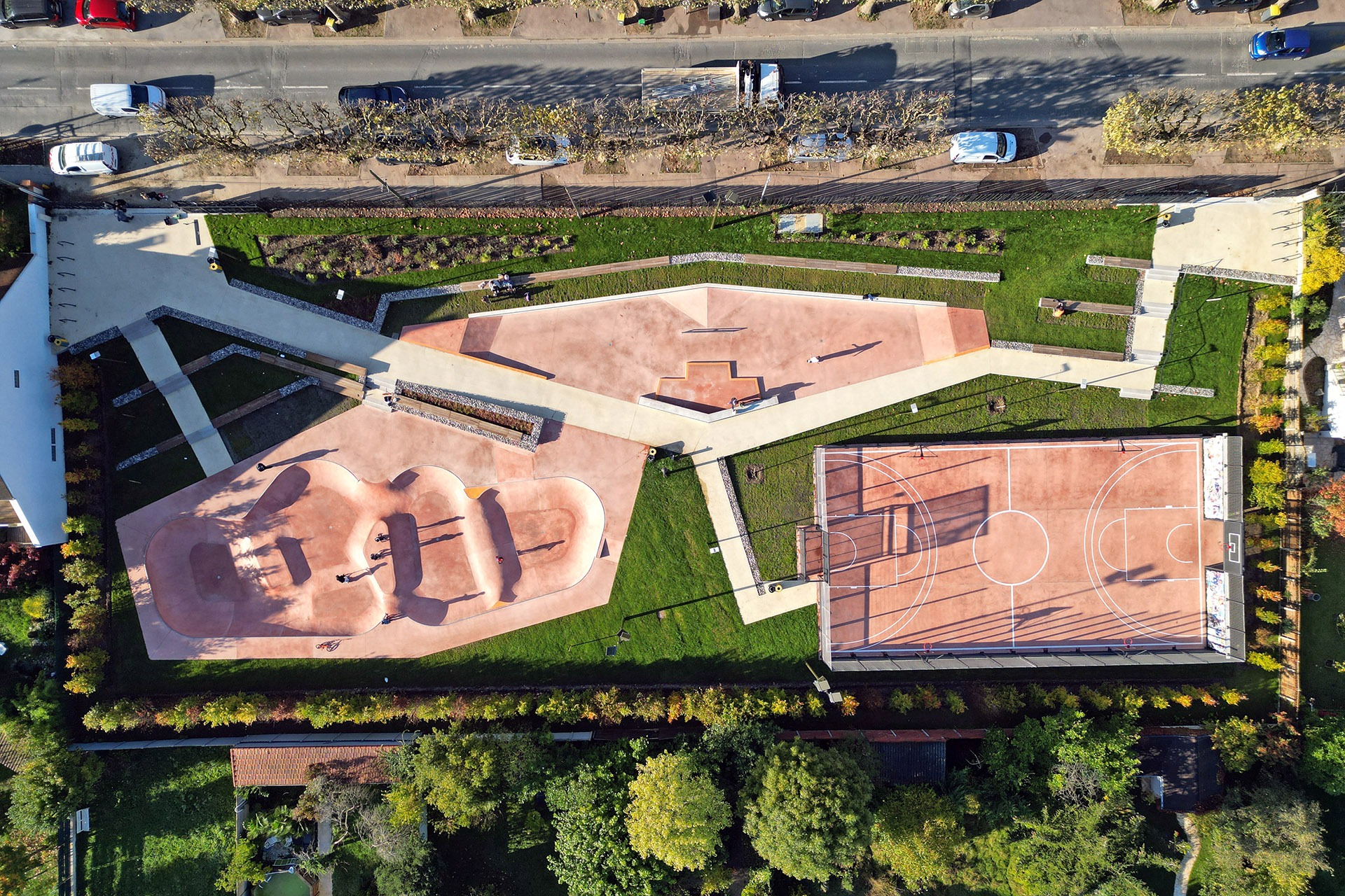 Parc Coeur de Ville Bowl Gournay-sur-Marne Skate Spot 4/5
