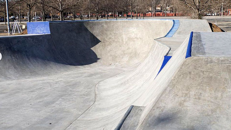 La Peyrade Skatepark Frontignan Skate Spot 4/5