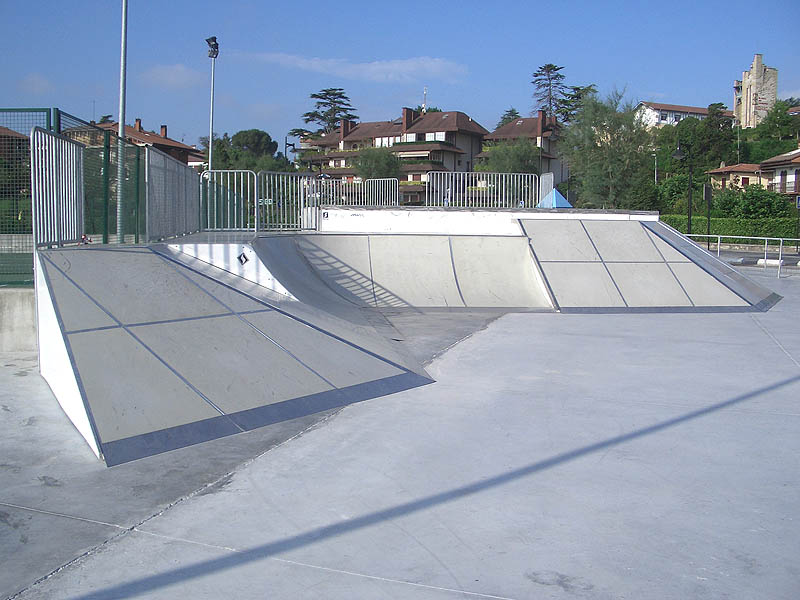 Kirol Kaia Skatepark Hondarribia Skate Spot 4/5