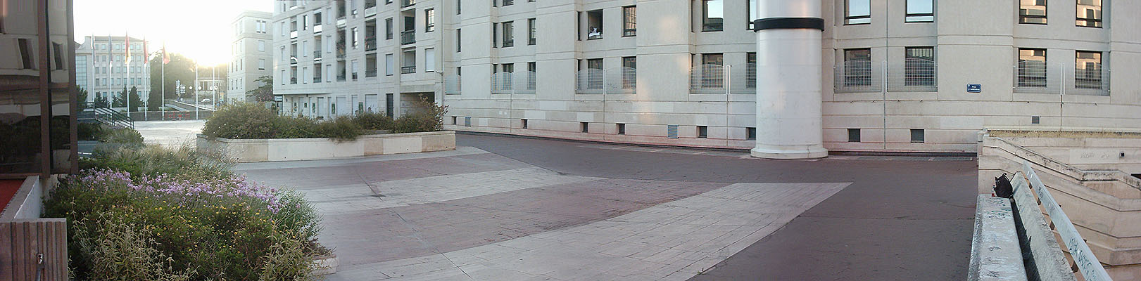 Frantour Spot Street Montpellier Skate Spot 4/5