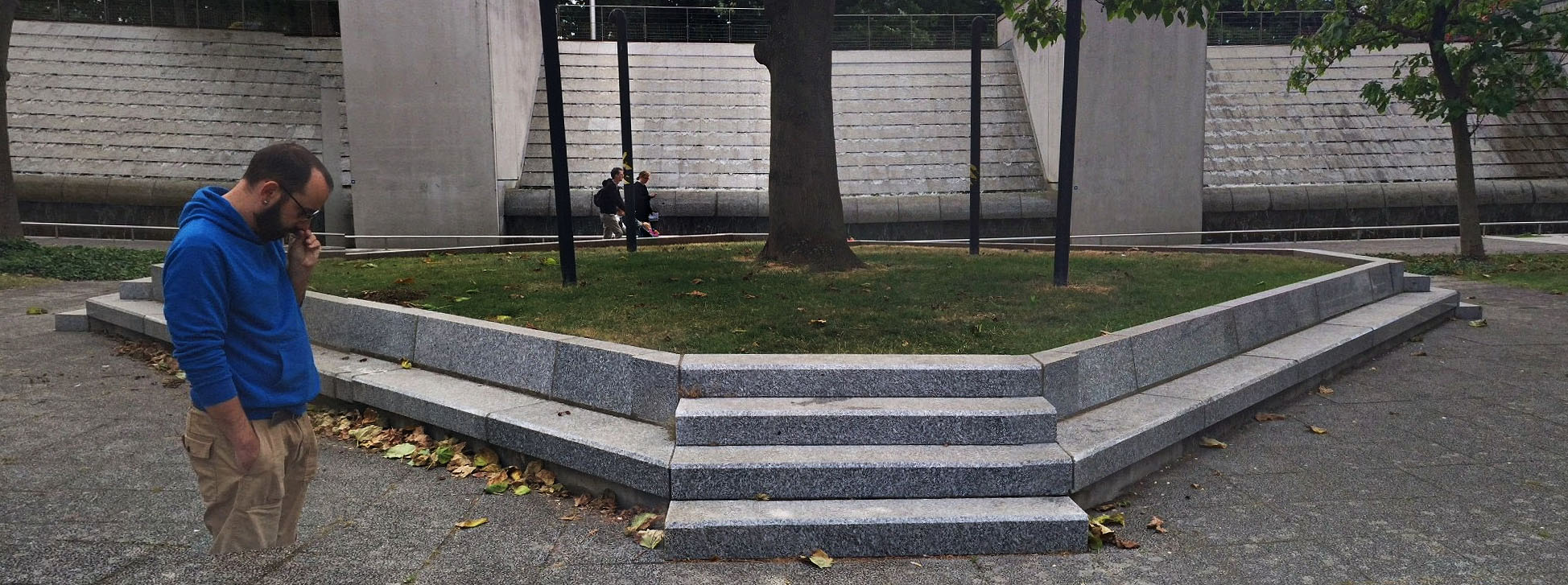 La Geode de la Villette Spot Street Paris Skate Spot 3/5