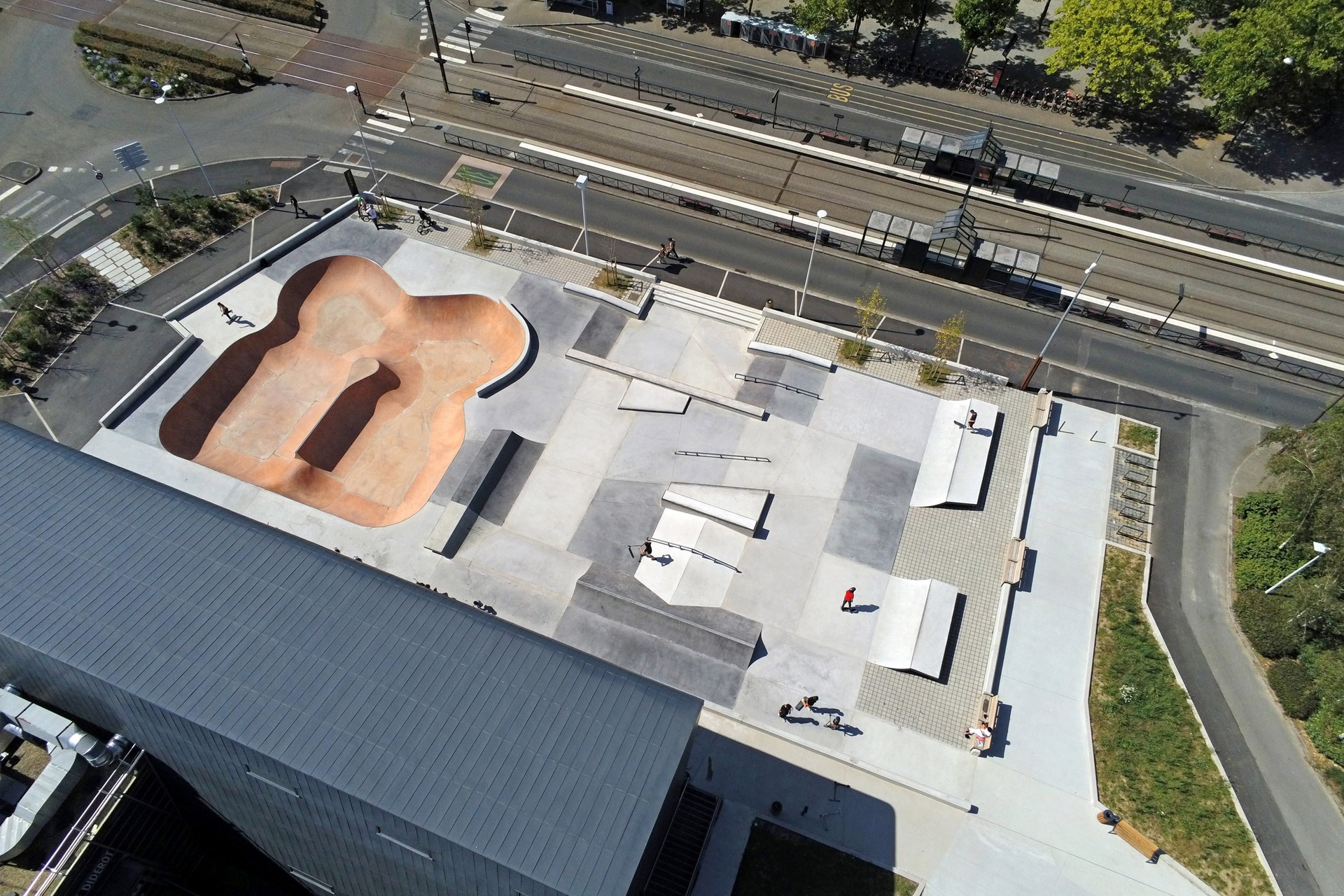 Médiathèque Diderot Skatepark Rezé Skate Spot 5/5
