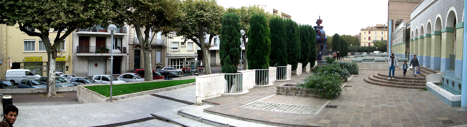 Médiathèque Mitterrand Plaza Sète Skate Spot 4/5