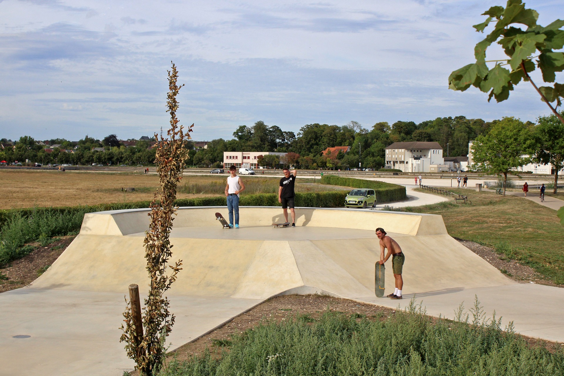 Arthur Noyer Skatepark Bourges Skate Spot 4/5